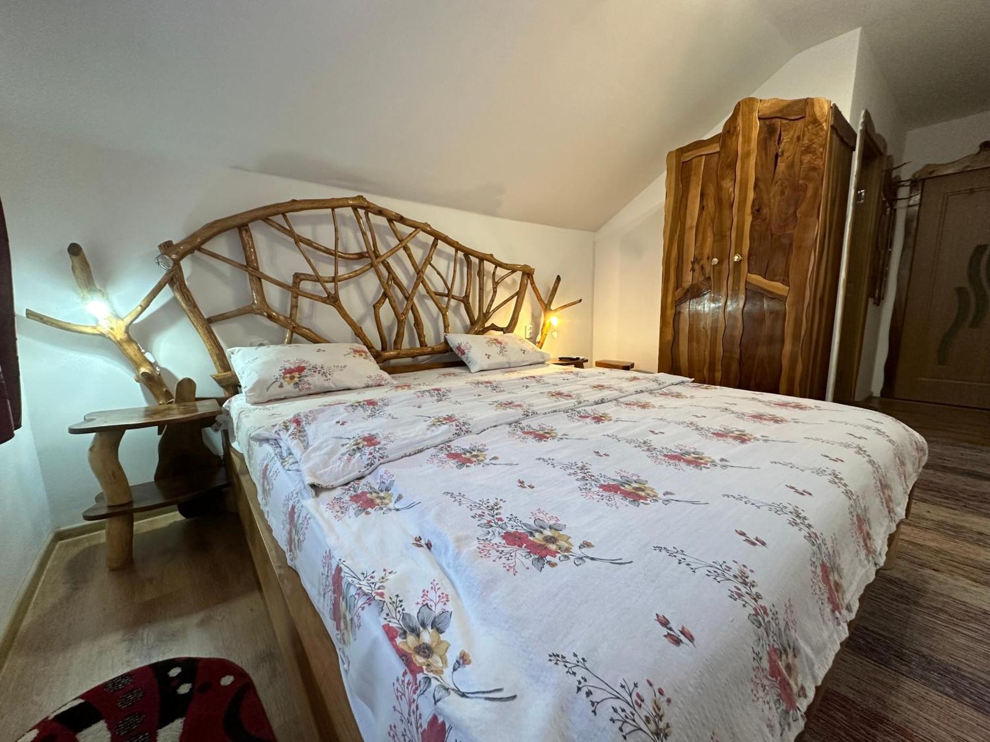 Hotel Casa Vlad Haţeg Exteriér fotografie