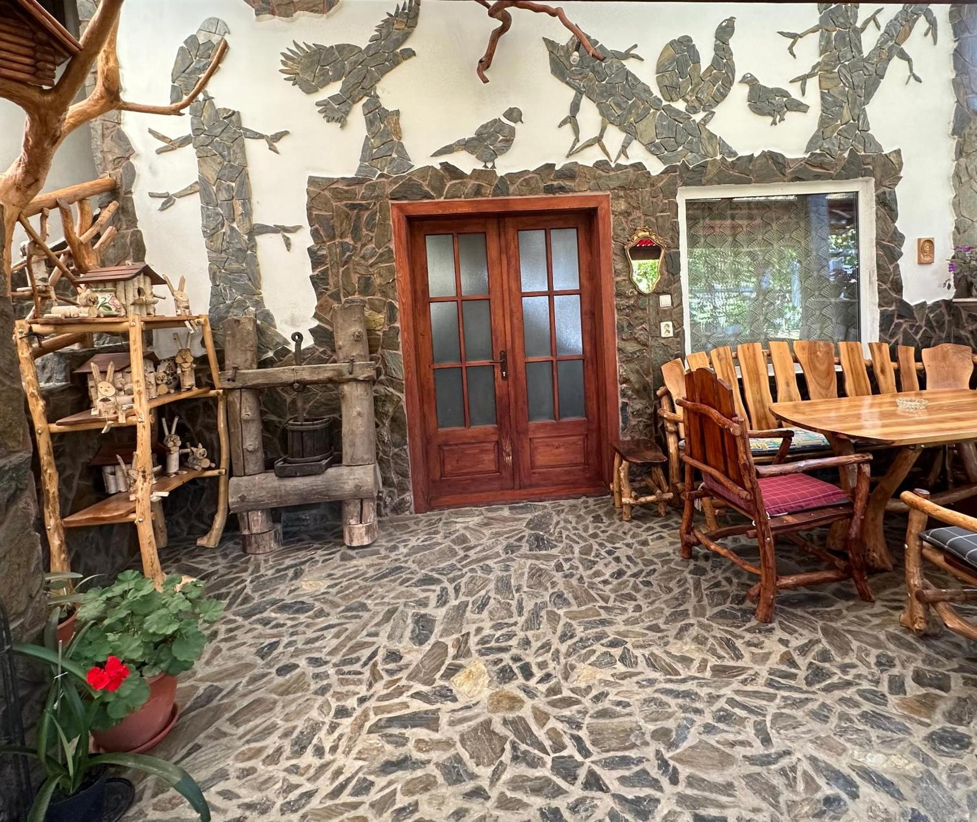 Hotel Casa Vlad Haţeg Exteriér fotografie
